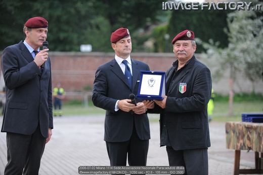 2008-07-02 Milano 1114 Sede Associazione Nazionale Paracadutisti dItalia